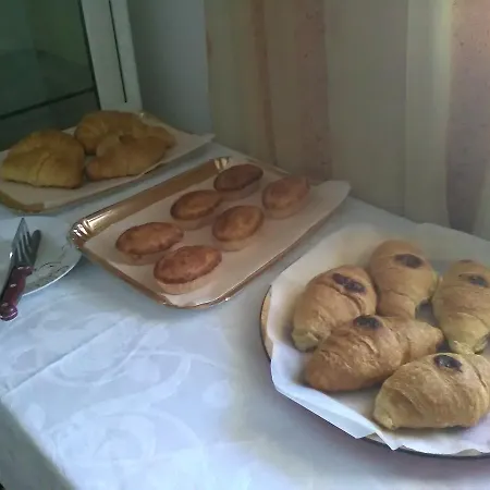 Couette-café Capitello 3*